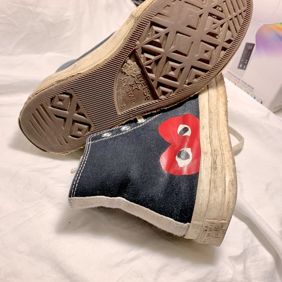 comme garcon chucks